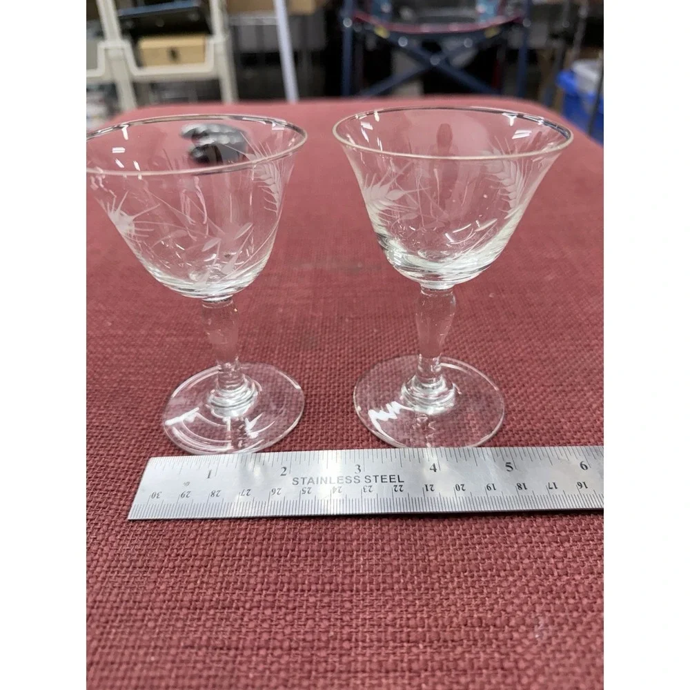 Vintage Crystal wheat etched wine glasses. Clear With Floral‎ Design Set Of 2